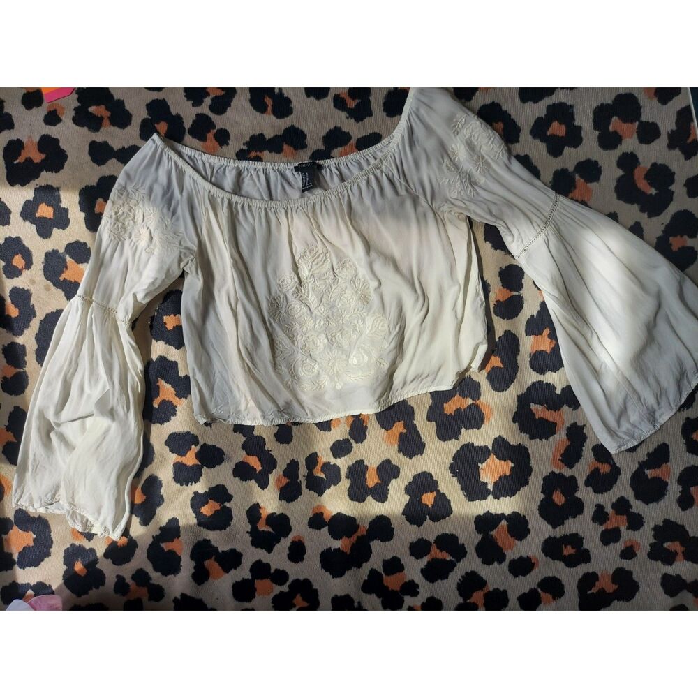 Embroidered Peasant Bell Sleeve Off the Shoulders Top White Sz M Cropped Blouse